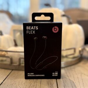 Beats Flex All Day Wireless Earphones Black